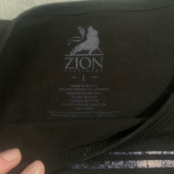 Johnny Cash Man in Black womens tee - Picture 2 of 2